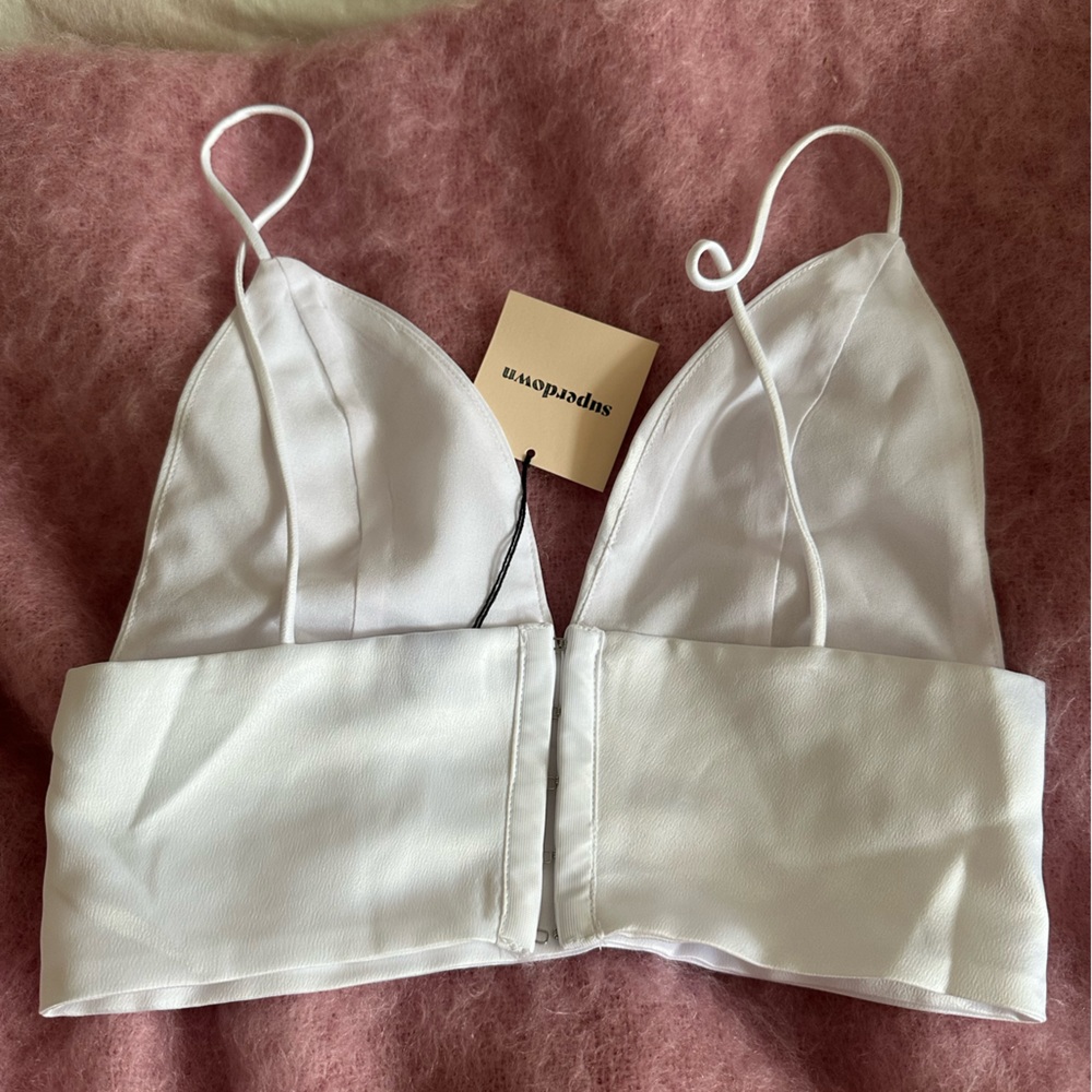 NWT superdown top - Picture 2 of 2